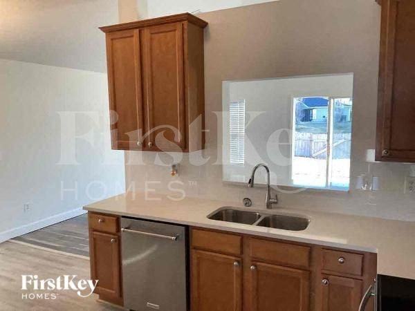 314 Marisco Way - Photo 5 of 11