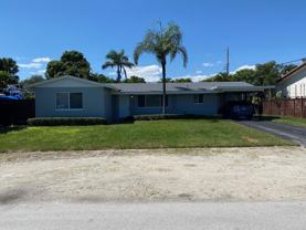 2751 Ne 26th Ter - Photo 1 of 1