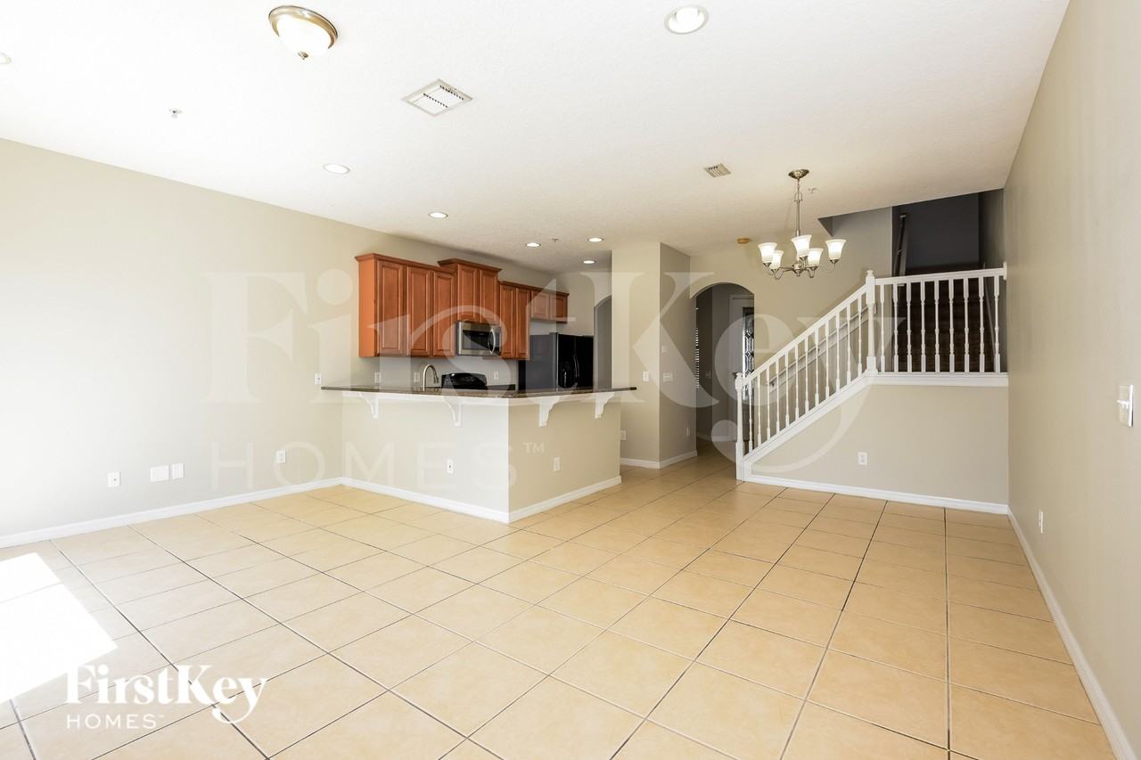 9576 Silver Buttonwood St - Photo 3 of 16