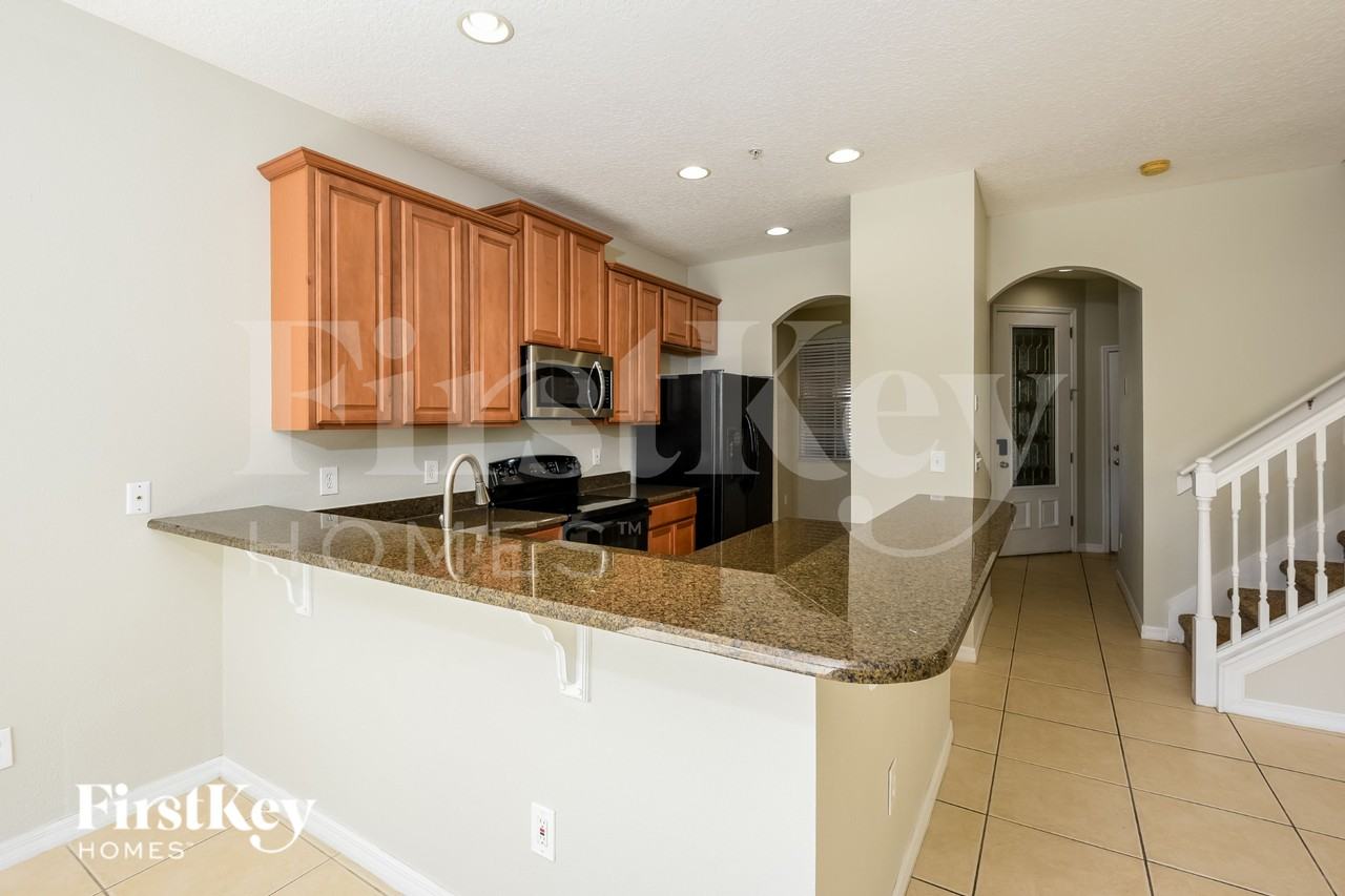 9576 Silver Buttonwood St - Photo 6 of 16