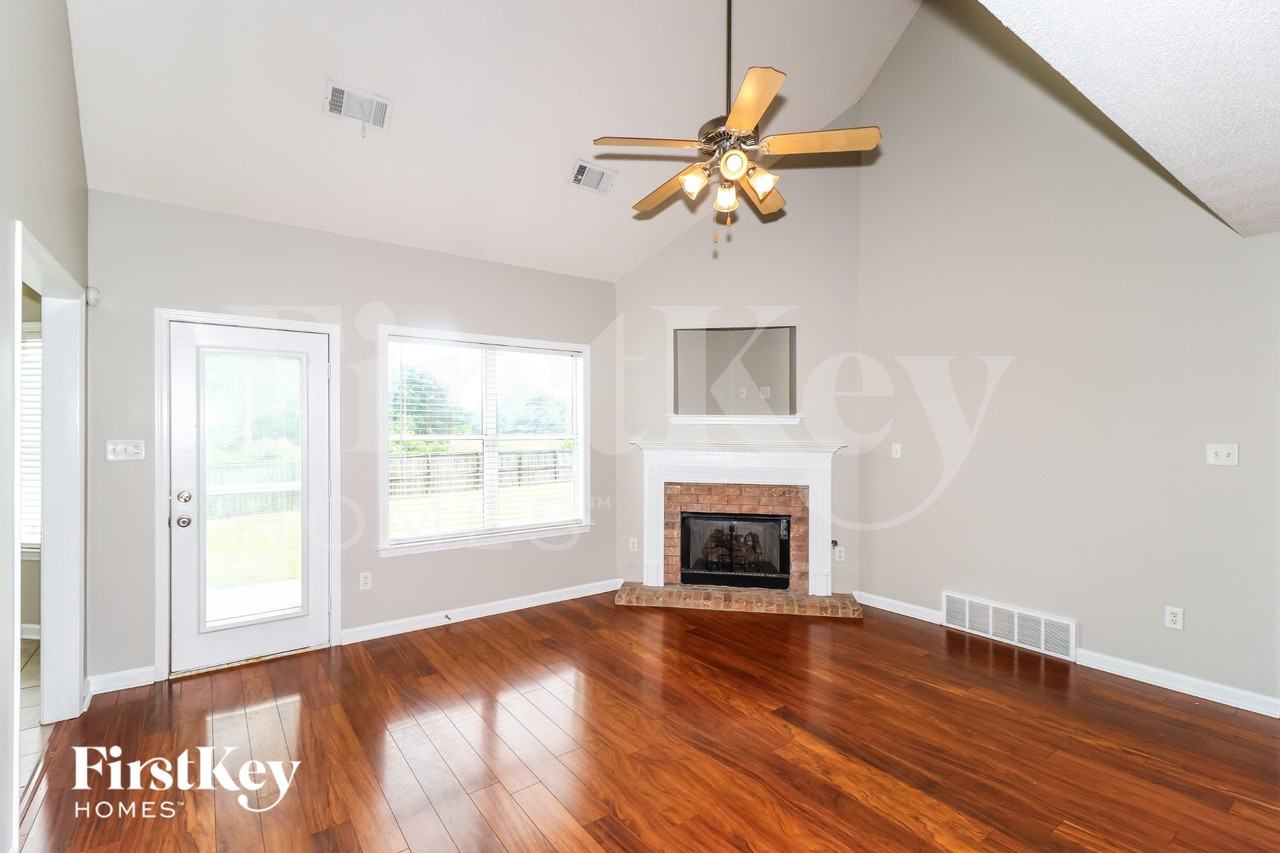 100 Misty Hill Cv - Photo 5 of 16