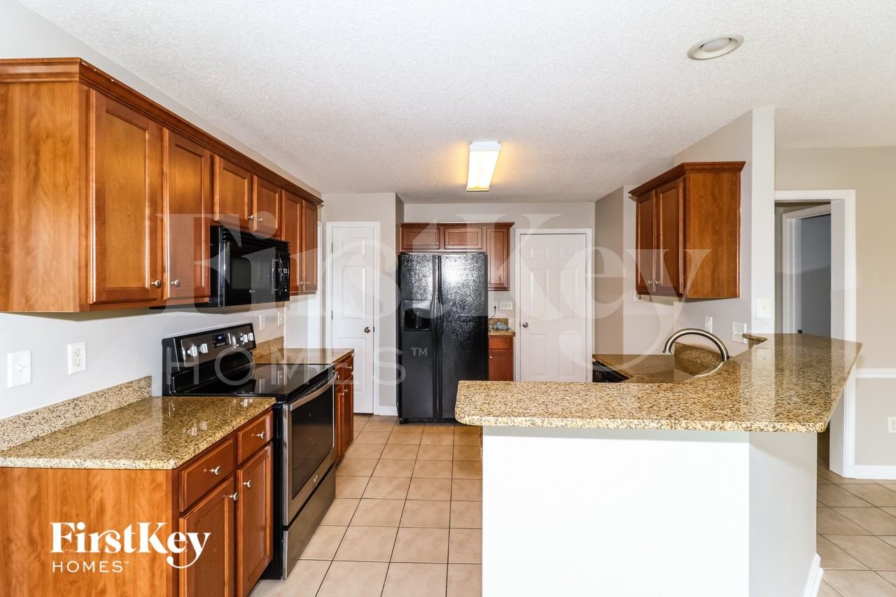 100 Misty Hill Cv - Photo 7 of 16