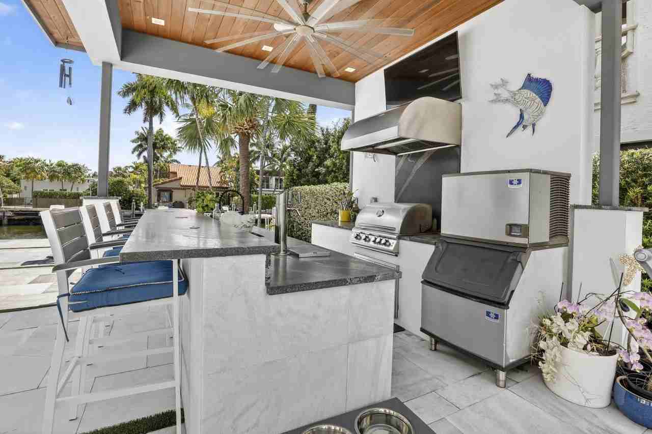 334 Isle Of Capri Dr - Photo 6 of 50