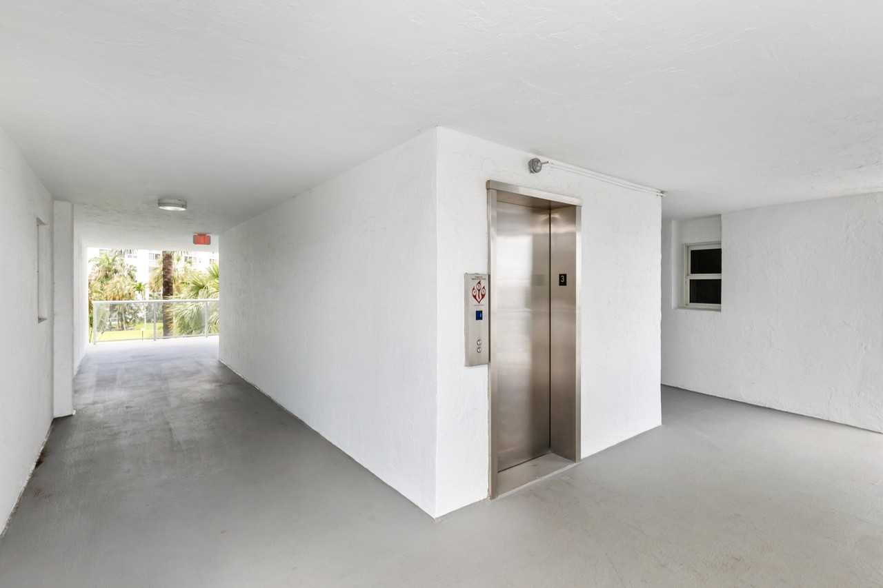 2731 Ne 14th Street Cswy #331