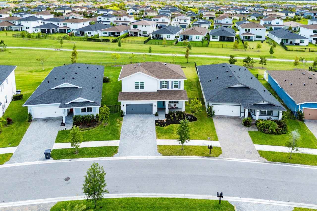 1887 Wandering Willow Way - Photo 2 of 50