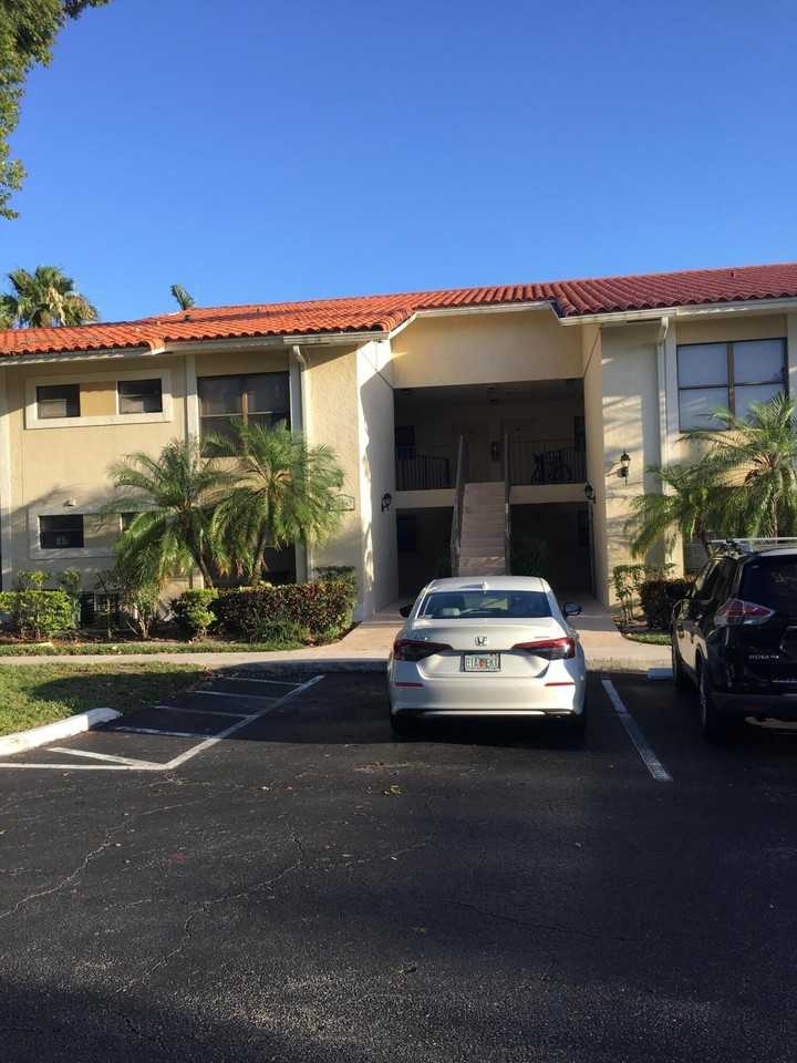 1581 Windorah Way #A - Photo 3 of 10