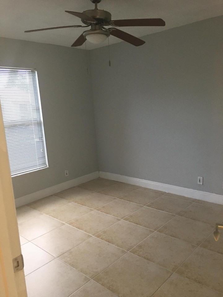 1581 Windorah Way #A - Photo 6 of 10