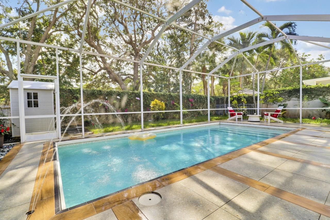 387 Kelsey Park Dr - Photo 2 of 50