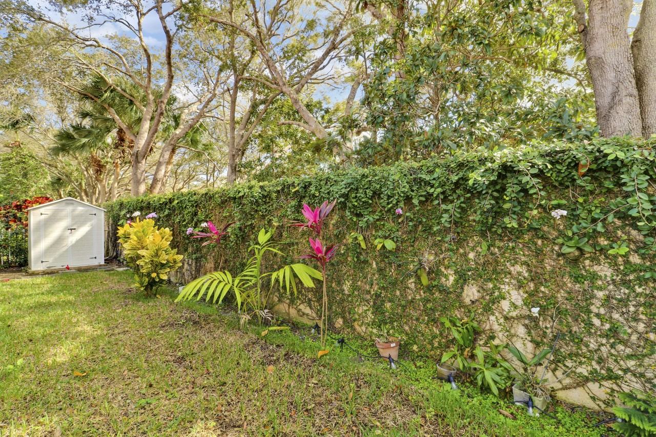 387 Kelsey Park Dr - Photo 5 of 50