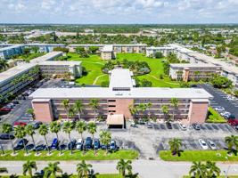 featured image of 2615 Ne 1st Ct #411