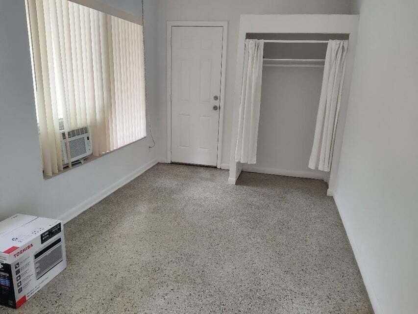 1951 Kathy Ln #B - Photo 6 of 10