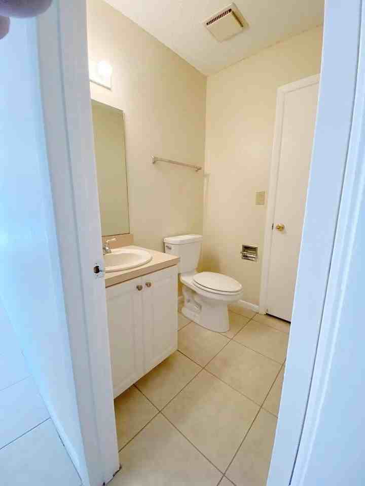 4477 Nw 3rd Dr - Photo 5 of 11