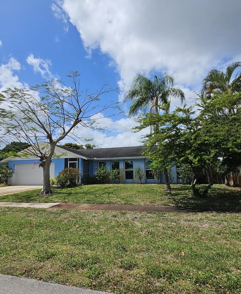 12157 Sycamore Ln - Photo 4 of 49