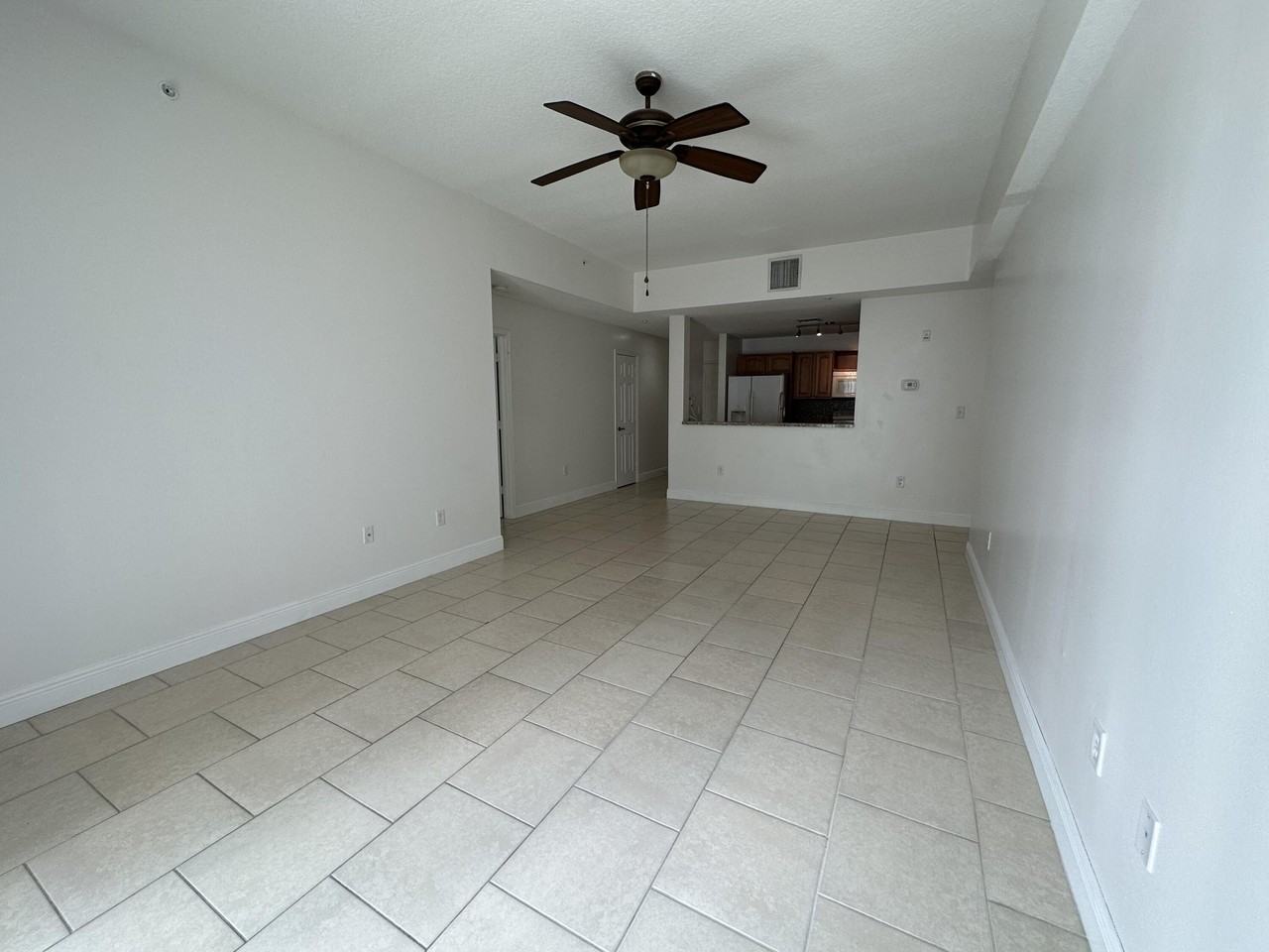 1203 Town Center Dr #314