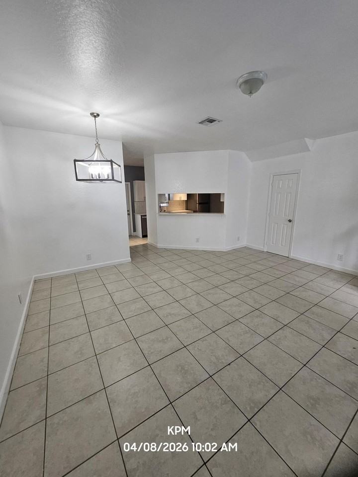 1153 Colonial Palms Way - Photo 6 of 16