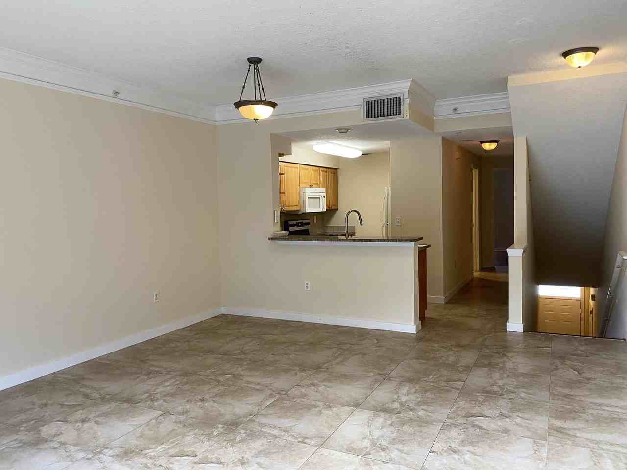 2038 Alta Meadows Ln #1502 - Photo 5 of 47