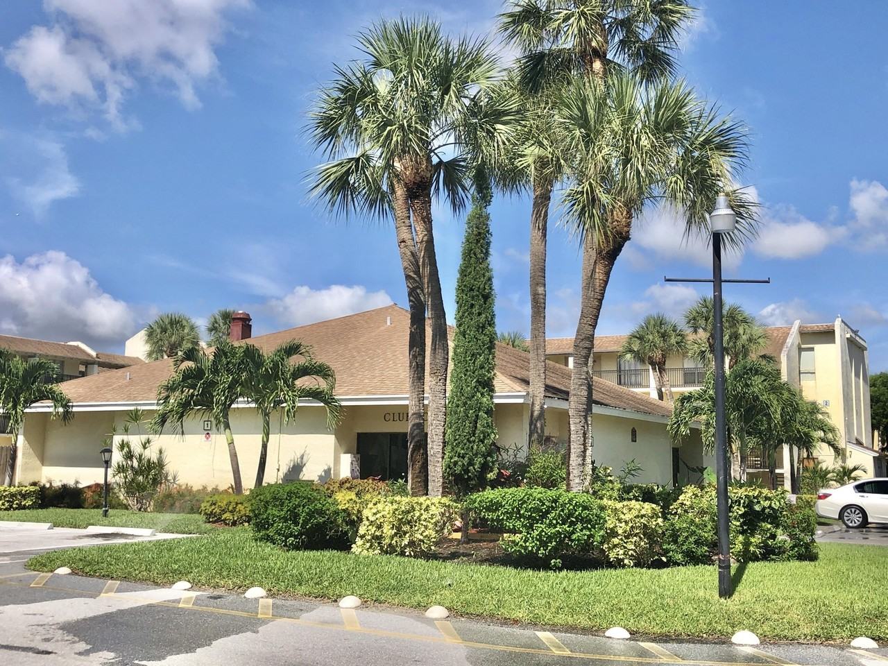 1500 N Congress Ave #A11 - Photo 2 of 27