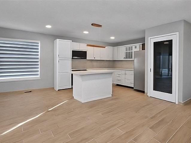 6385 86th Pl - Photo 7 of 22