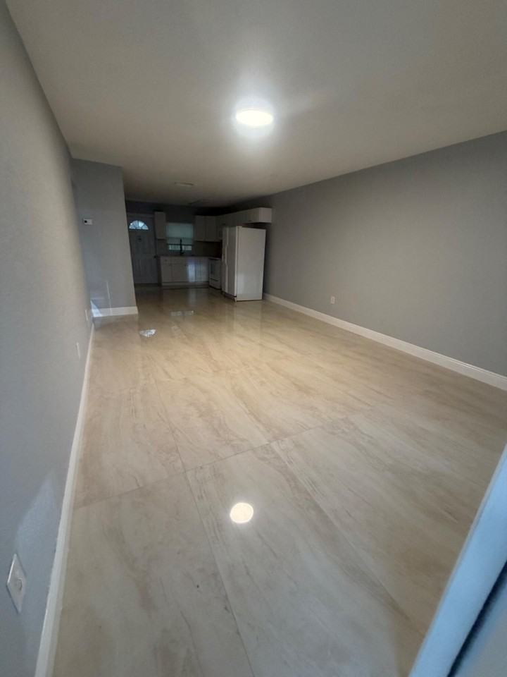 3886 Nw 213th St - Photo 3 of 12