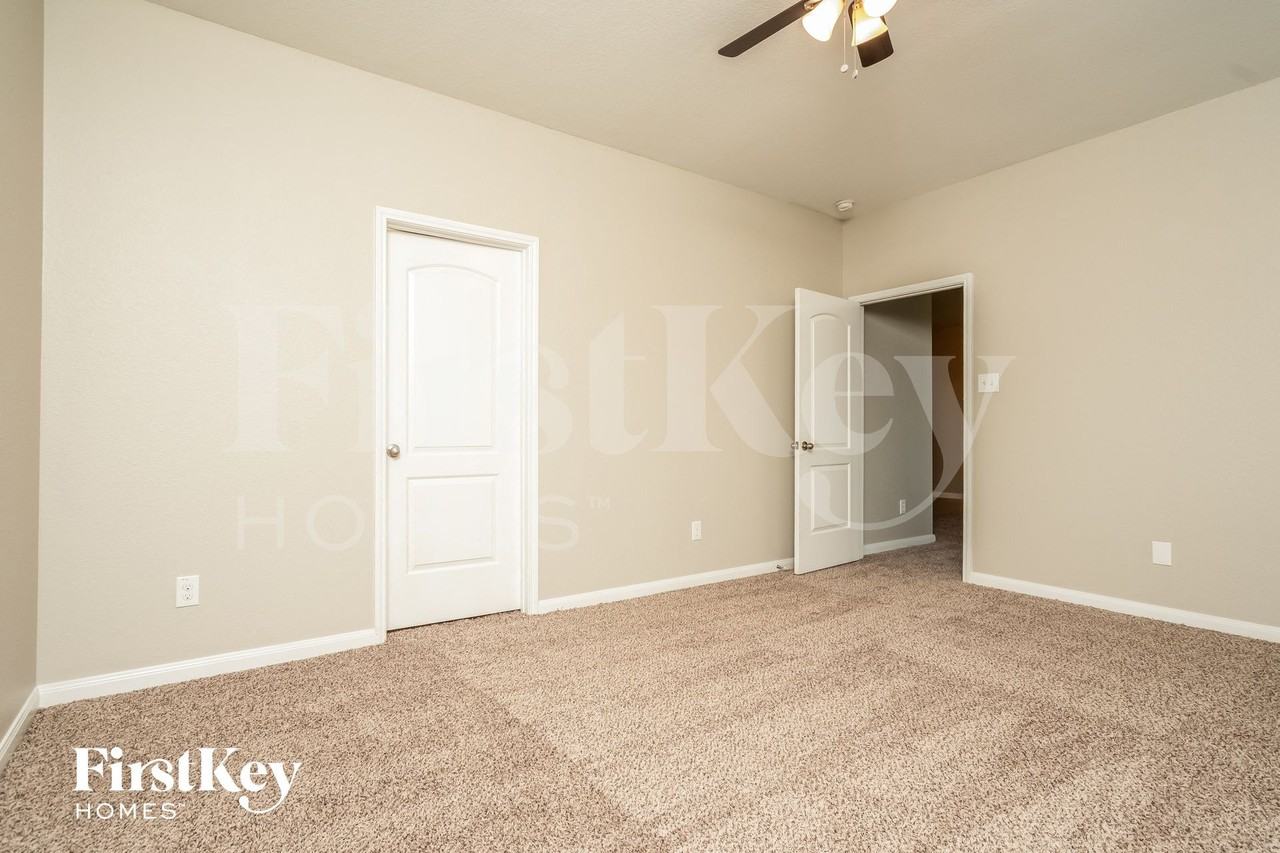 3014 Flowering Springs Dr - Photo 7 of 15