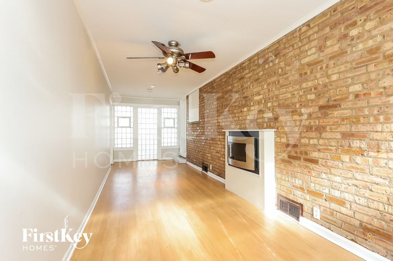 504 E 163rd St - Photo 2 of 14