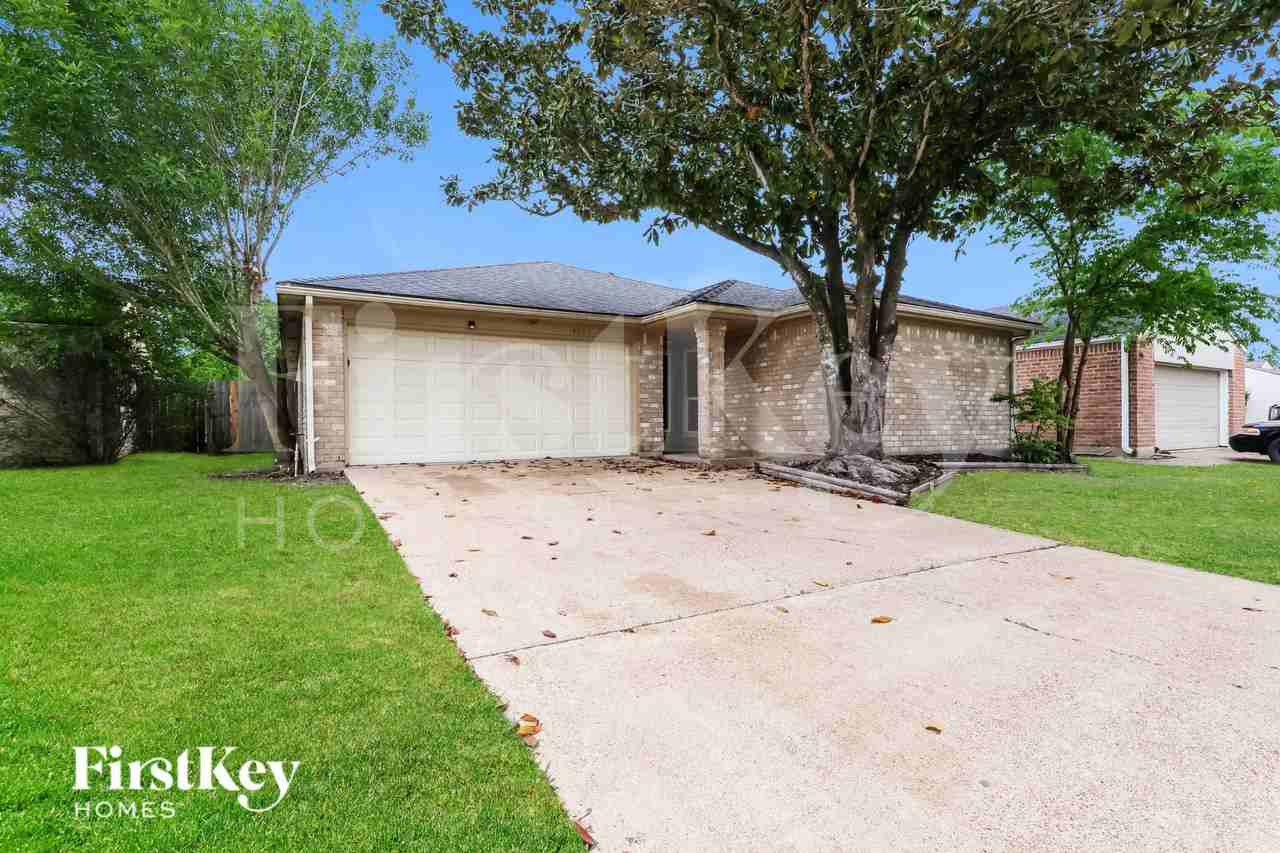 4306 Regency Villa Dr - Photo 2 of 19