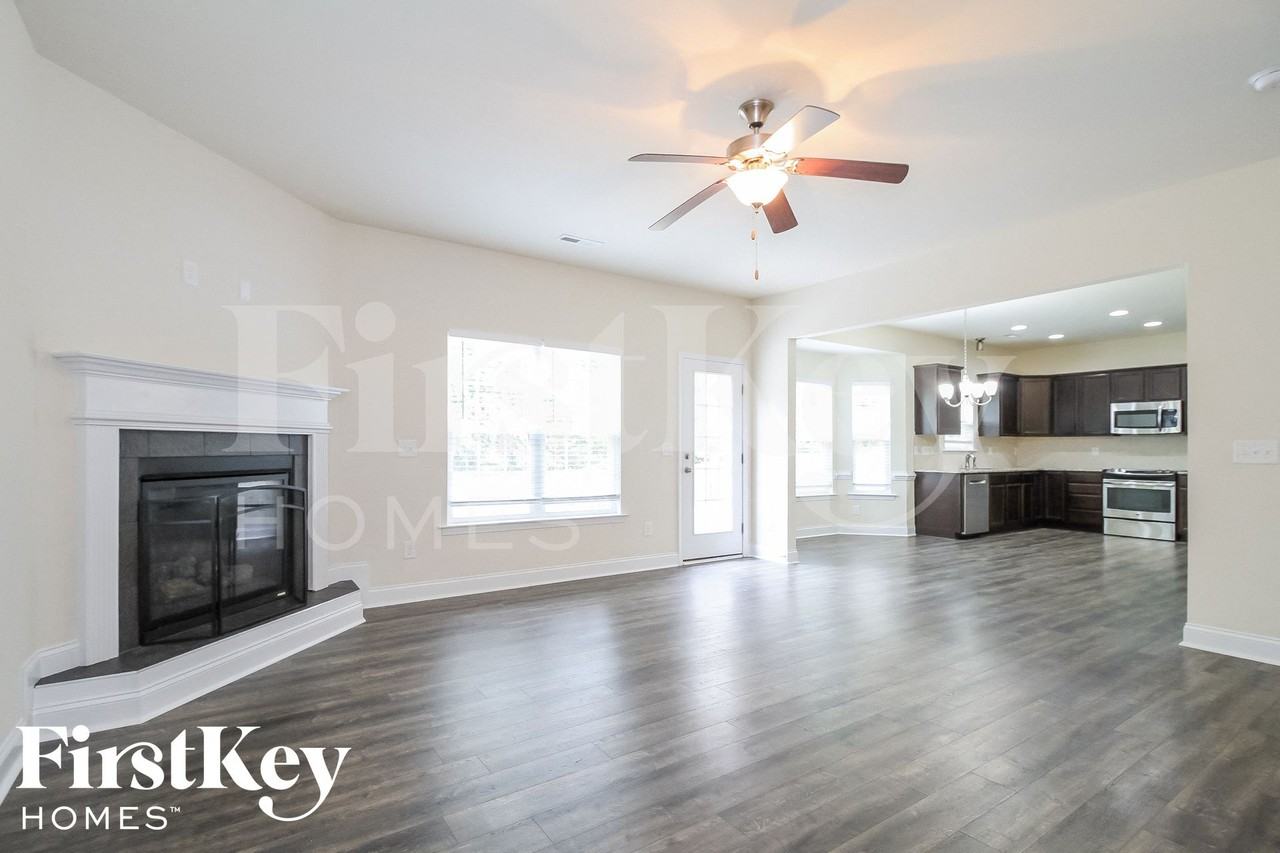 2957 Victoria Falls Dr - Photo 4 of 15