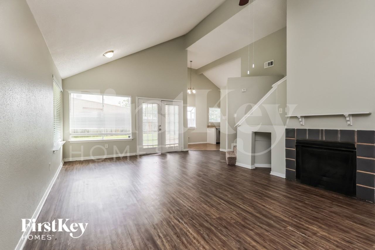 2503 Silver Trumpet Dr - Photo 4 of 19