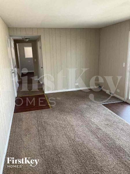 2 Devon Ct - Photo 4 of 10