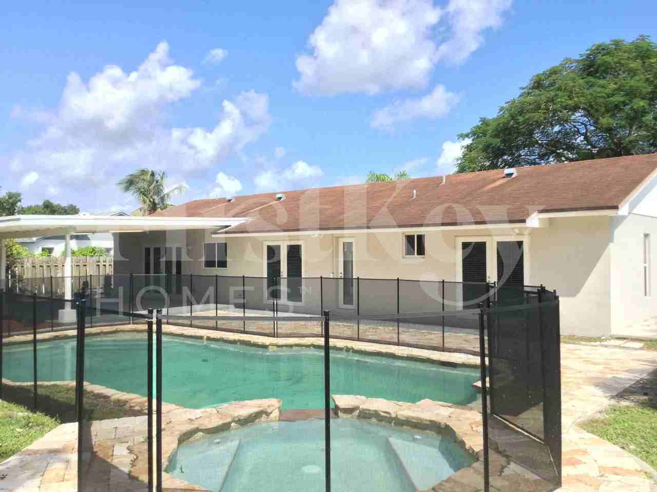 19462 Sw 87th Pl - Photo 3 of 19