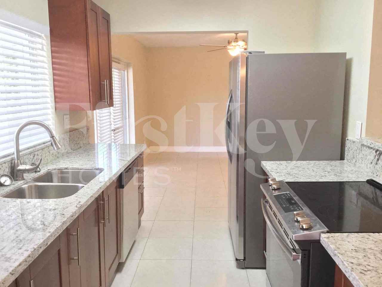 19462 Sw 87th Pl - Photo 7 of 19