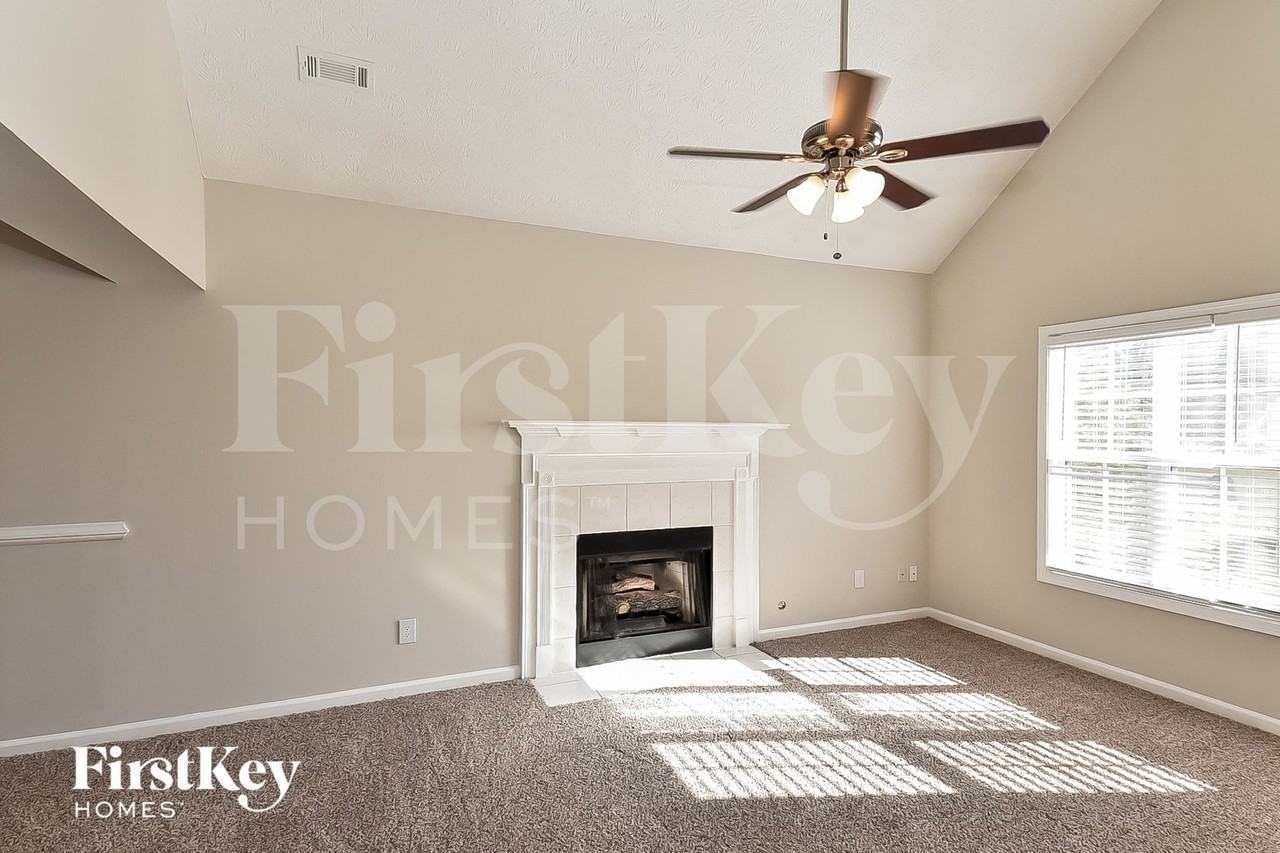 165 Hibiscus Trl - Photo 2 of 15