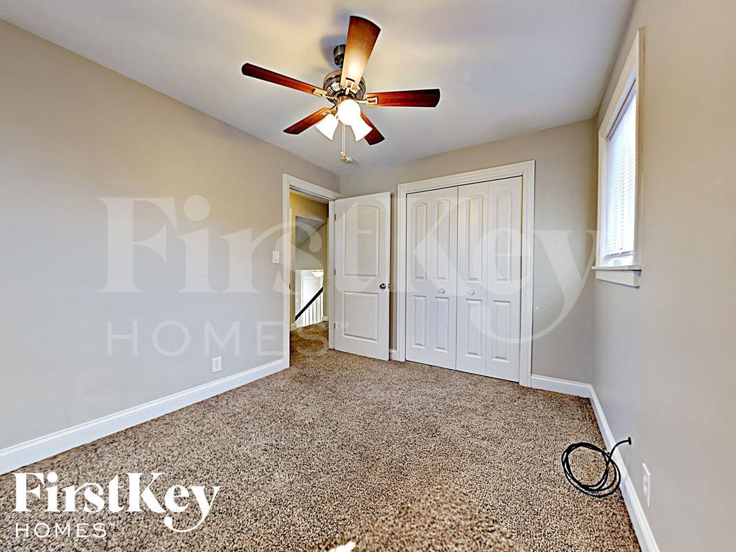 1546 Highridge Pkwy - Photo 7 of 19