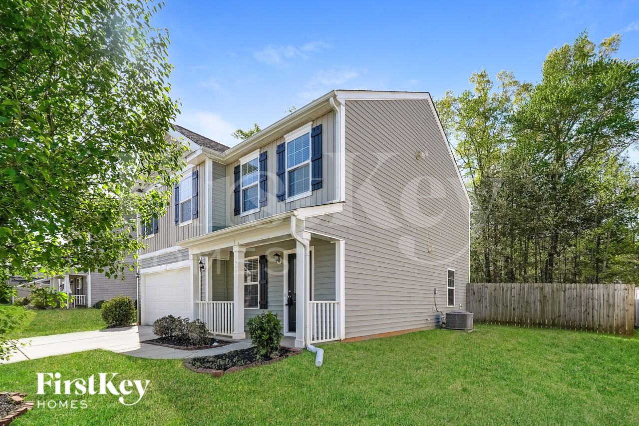 1540 Weatherend Dr - Photo 2 of 19