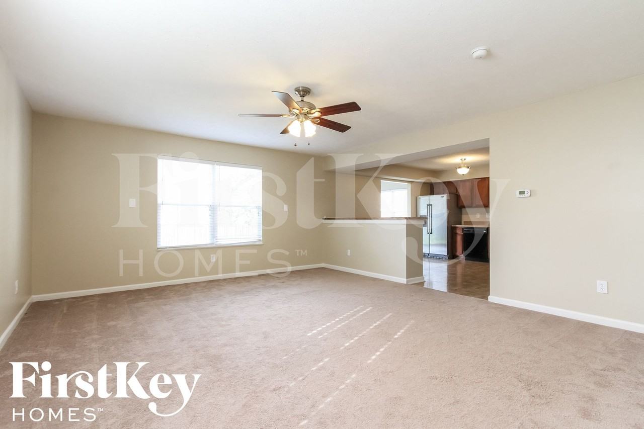 11438 Lucky Dan Dr - Photo 6 of 15