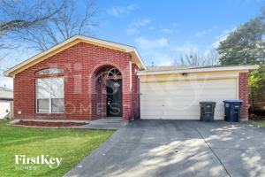 featured image of 10913 Ives St