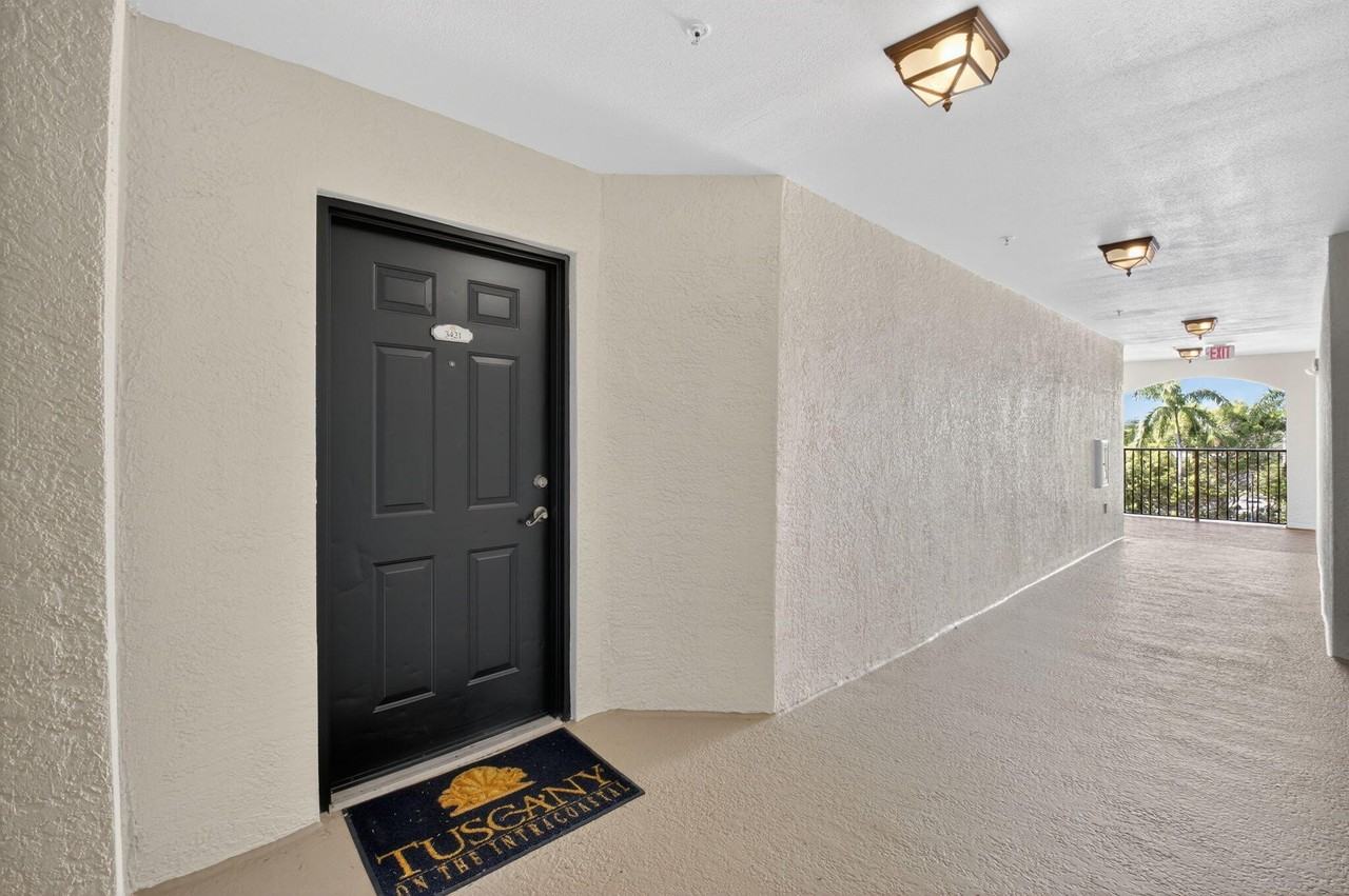 3421 Tuscany Way - Photo 3 of 50