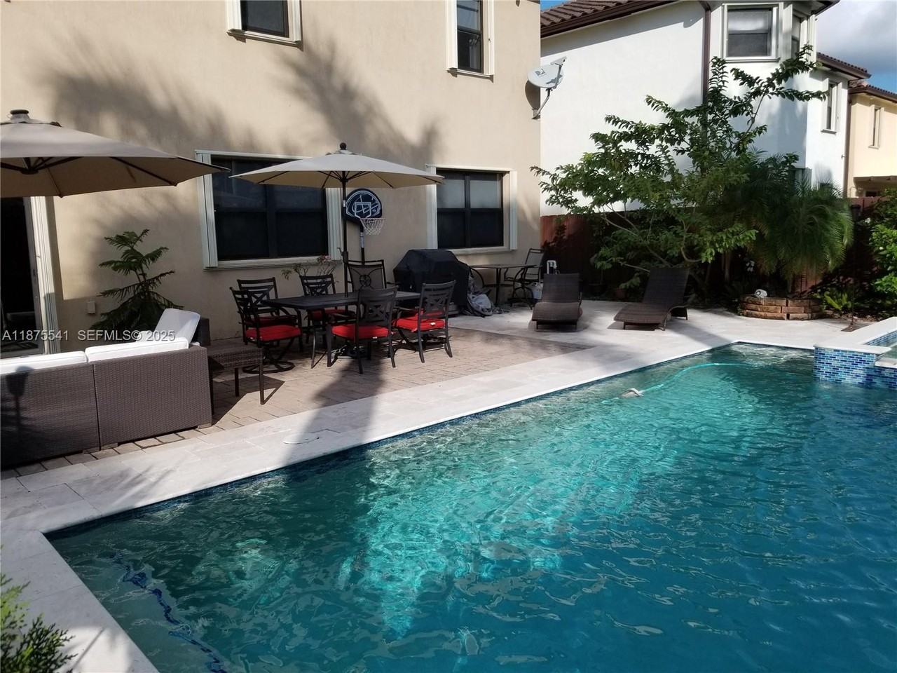 2730 Northeast 1st Street #0 - Photo 7 of 14