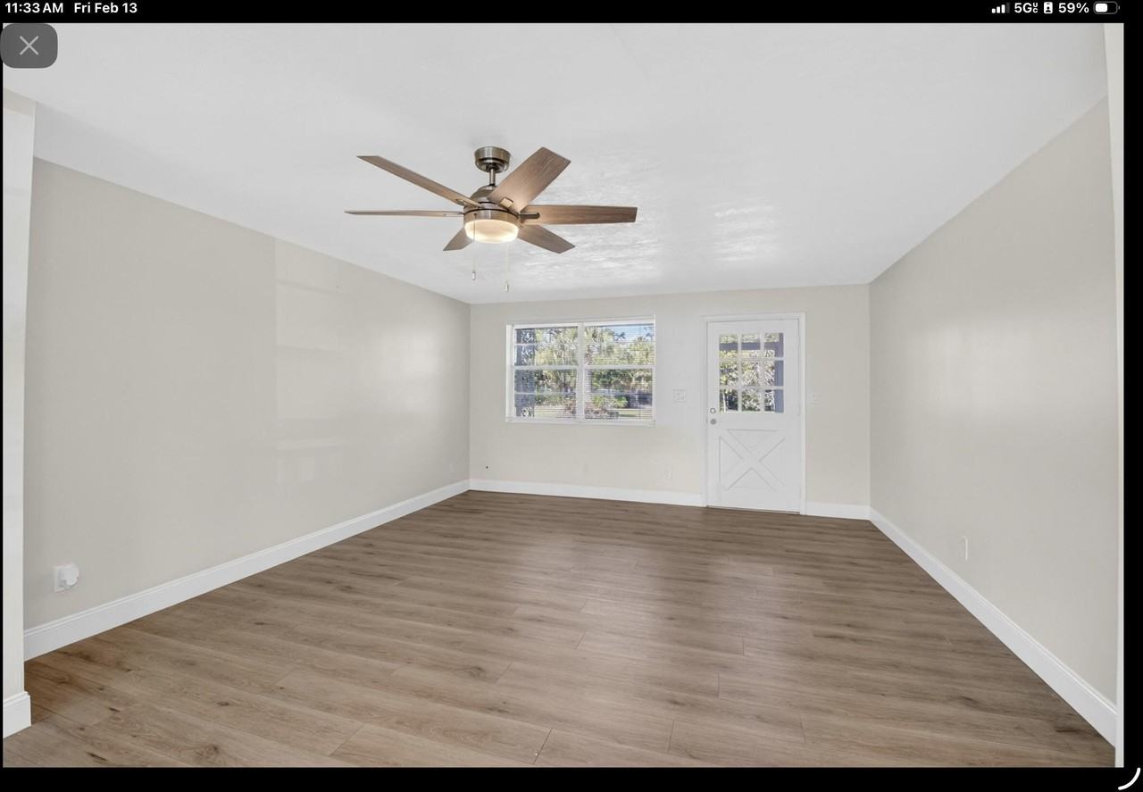 5844 Western Way - Photo 5 of 35