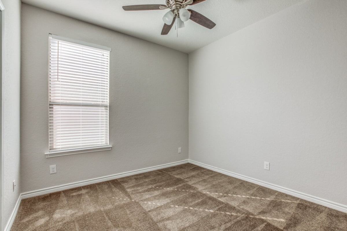 2622 Sunset Bnd - Photo 5 of 13