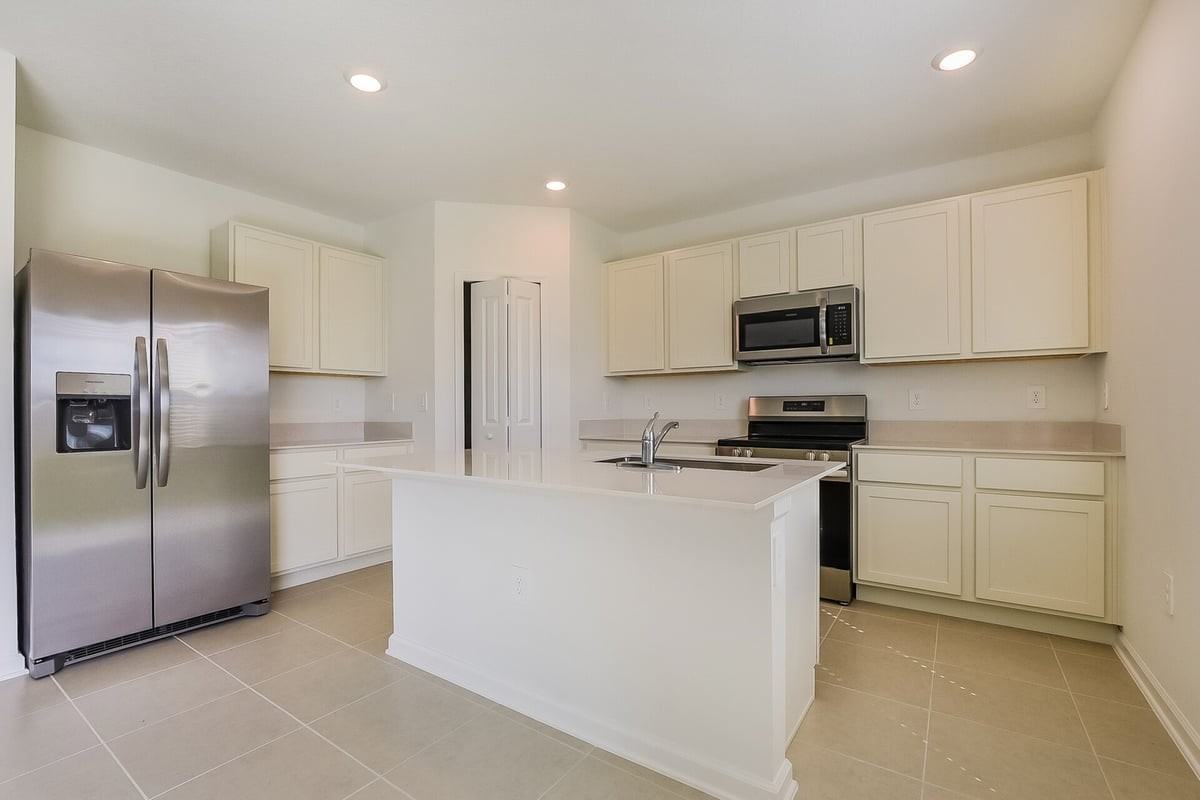 3608 Rolling Ridge Bnd - Photo 6 of 36