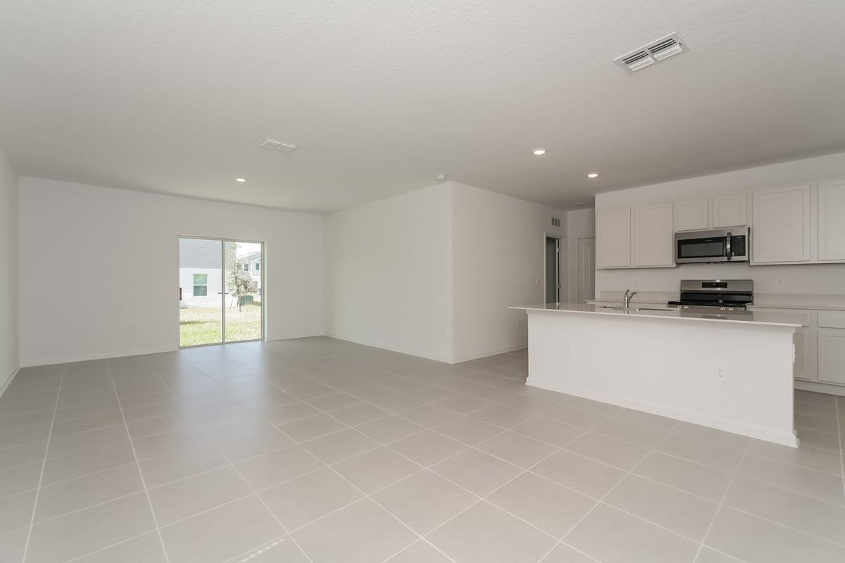 5439 Meadow Walk Dr - Photo 5 of 24