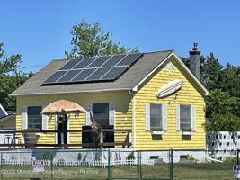 featured image of 67 Joline Ave