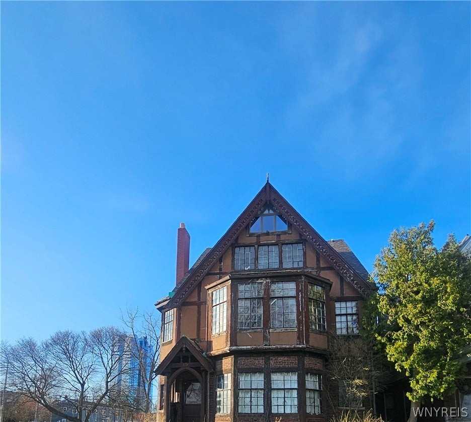 714 Buffalo Ave