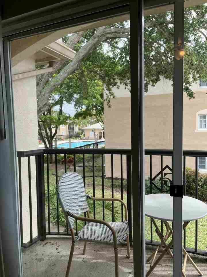 1200 S Crestwood Ct Court S , 1212 - Photo 7 of 14