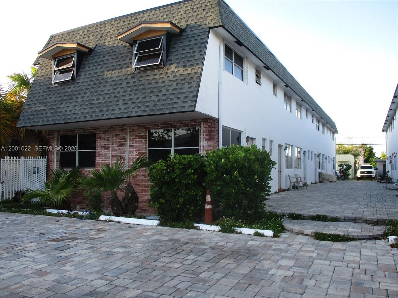 1949 Taylor St ##9 - Photo 2 of 22