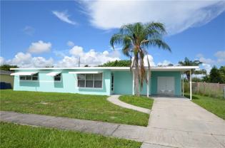 834 Dolores St - Photo 1 of 1