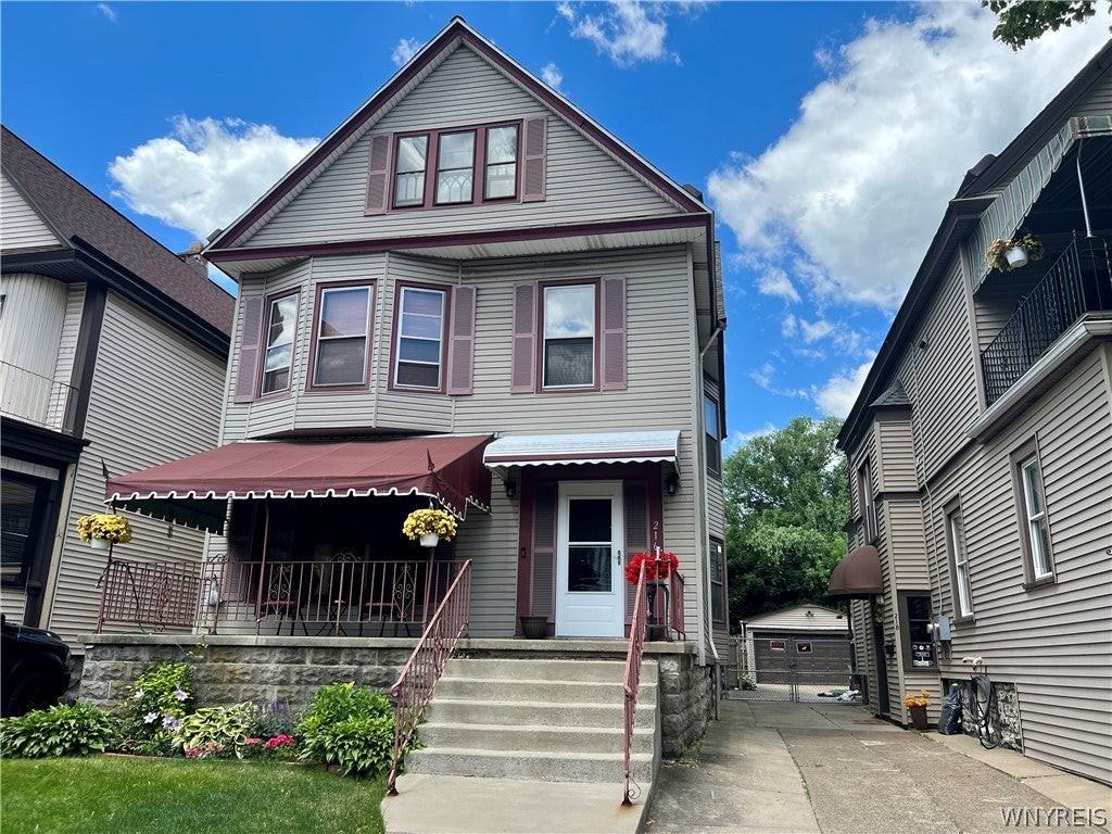 216 Baynes St - Photo 2 of 34