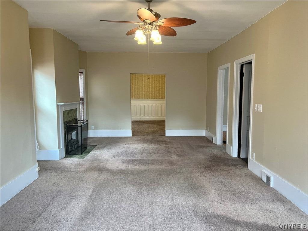 216 Baynes St - Photo 3 of 34