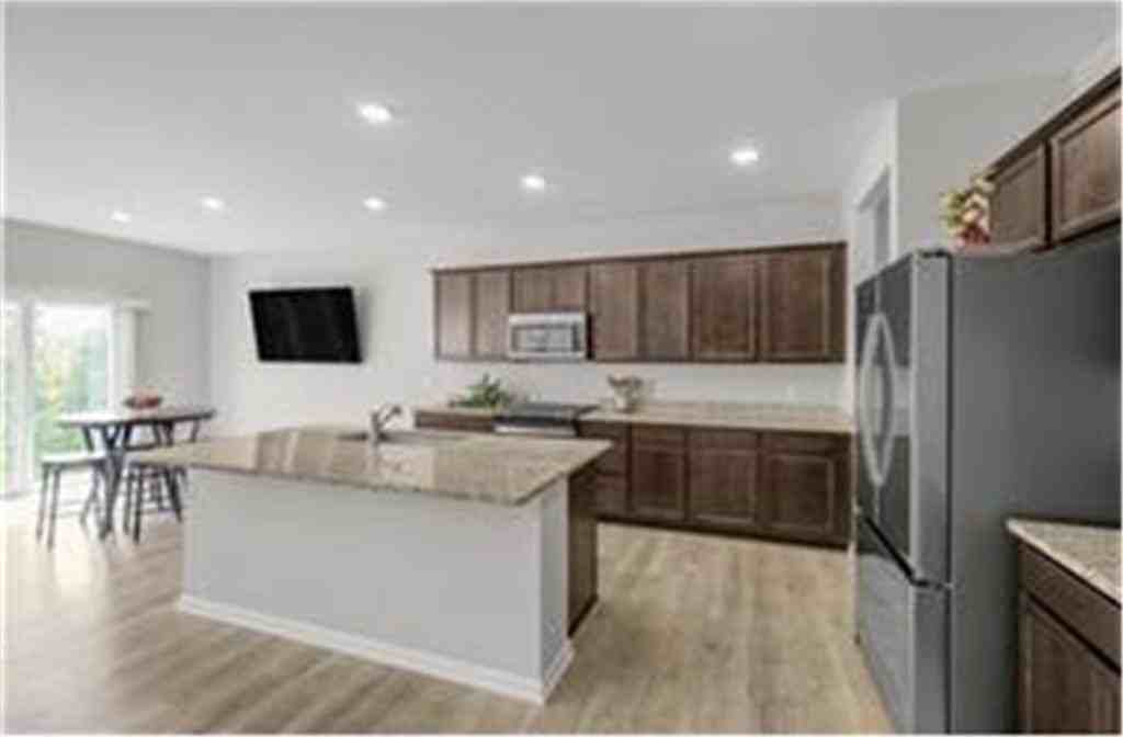 21979 Lower Mill Ave - Photo 6 of 26